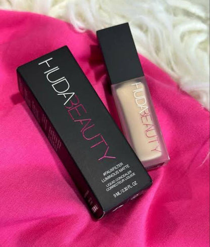 Huda Beauty Liquid Matte Foundation 40ml Long Lasting