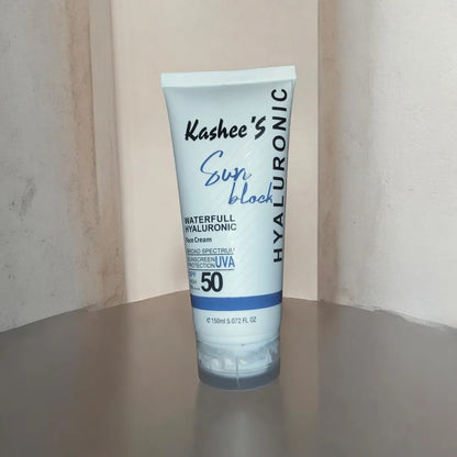 Kashee's Hydrating UV Sunblock SPF 50 Cream